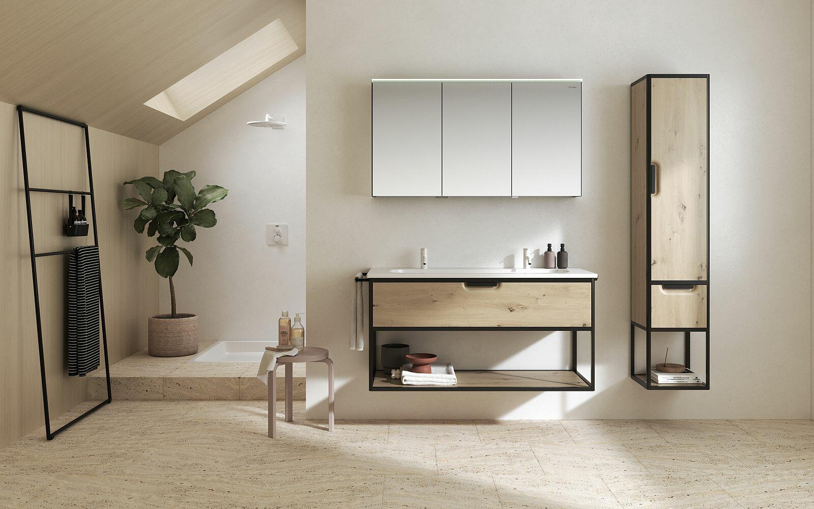 Dachbadezimmer mit Einrichtung der Serie vry von burgbad